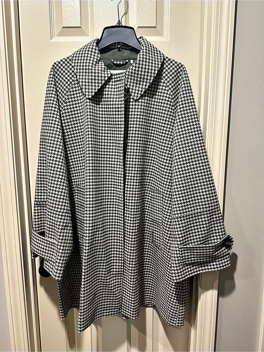 Barbour Kennedy Check Showerproof Jacket Houndstooth Black & White Size 12